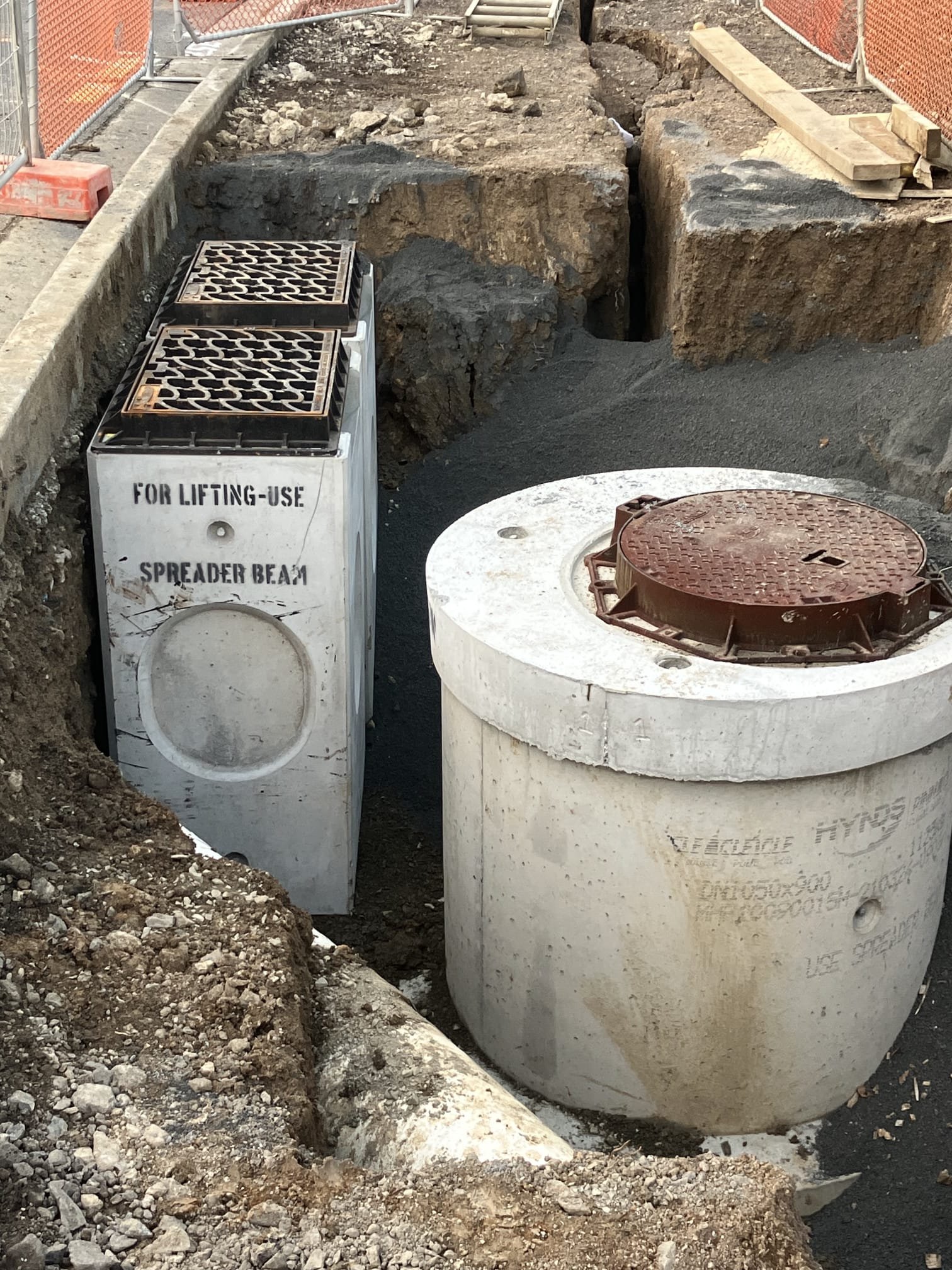 Deep trench excavation with shoring for public main